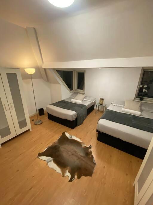 Апартаменти Penthouse Studio With 2 Double Beds & Smart Tv. Great London Location Екстер'єр фото